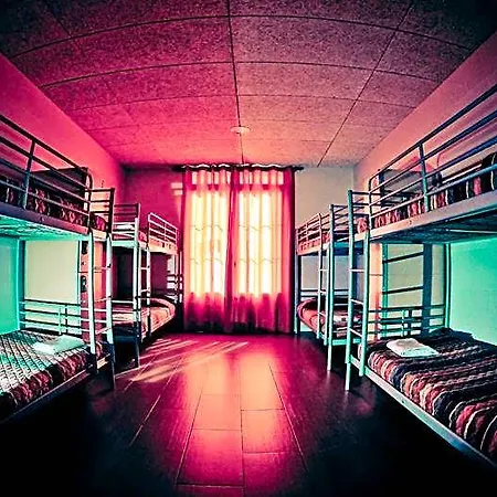 Hostel Be Zaragoza