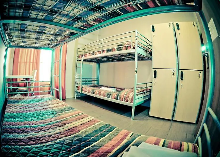 Hostel Be Zaragoza